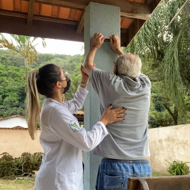 Fisioterapeuta em Bertioga/SP - Especializada em Geriatria, Coluna e Neurologia Fisioterapeuta em Bertioga/SP - Especializada em Geriatria, Coluna e Neurologia